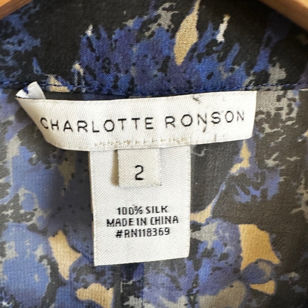 Charlotte Ronson Silk Blouse Abstract Print Ruffle Front‎ Cap Sleeve Size 2 - Picture 3 of 7